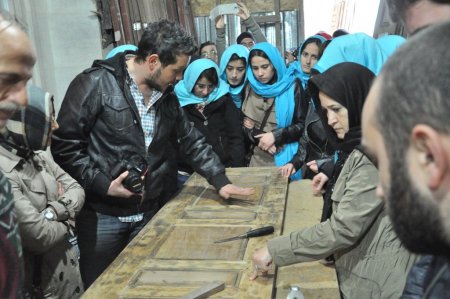 Genç mimarlar Nuruosmaniye Camii'ni inceledi