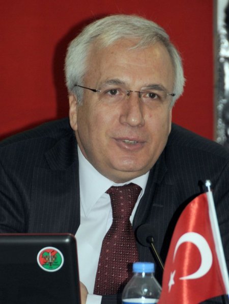 Gençcan: 1 milyona yakın çocuk ana veya baba kontrolü dışında