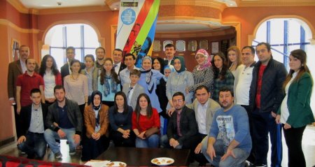 Gençler, kansere karşı eğitiliyor