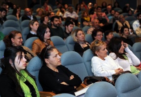 Gençlik Akademisi’ne büyük ilgi