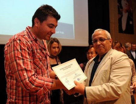 Gençlik Akademisi’ne büyük ilgi