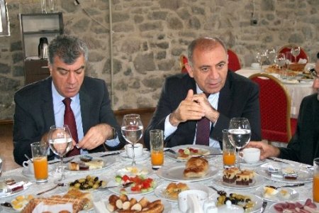 Genel Başkan Yardımcısı Tekin: Swoboda görüşmesini Kılıçdaroğlu iptal etti