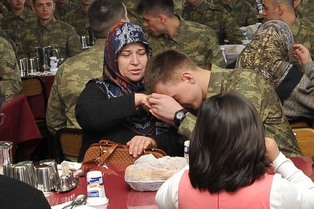 Genelkurmay, ‘Şehitler Günü’ fotoğraflarını paylaştı
