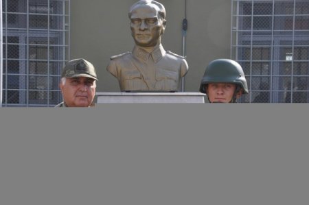 Genelkurmay Başkanı Özel, Suriye sınır bölgesinde