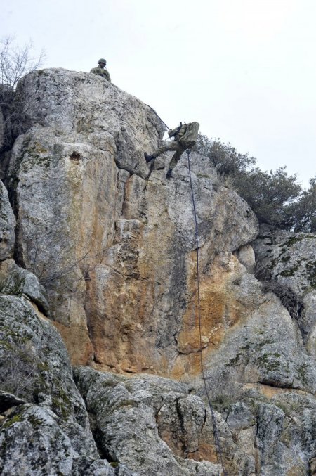 Genelkurmay: Sözleşmeli Erlerin Eğitimi Devam Ediyor