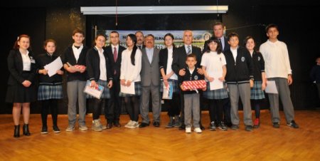 Geri Dönüşüm İçin Bir Ton 47 Kilo Atık Toplayan Öğrenci Ödülünü Aldı