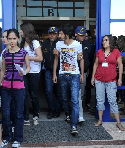 Gezi provakasyonunda gözaltına alınan şüpheli polis nezaretinde LYS'ye girdi