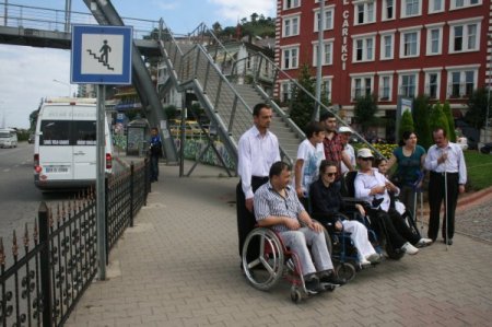 Giresun'da engelliler sahile ulaşmak istiyor