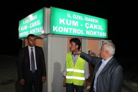 Giresun’un Çalışkan Valisi Geceleri Denetim Yapıyor