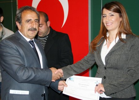 Girişimcilik kursunu tamamlayanlar sertifikalarını aldı