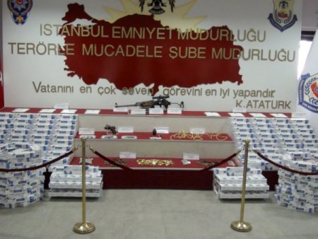 Gitar kutusundan dürbünlü tüfek çıktı