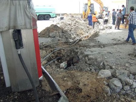 Gizli Düzenekle Akaryakıt Kaçakçılığına Operasyon