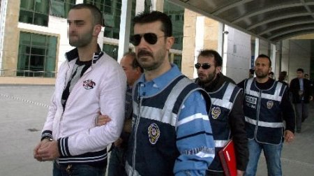 Glock'lu Çete Çökertildi
