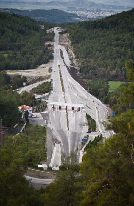 Göcek Tüneli'nden alınan ücretler TBMM gündemine taşındı