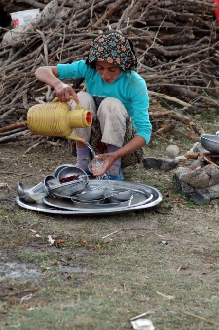 Göçer çocukları okula bir ay geç başlayacak