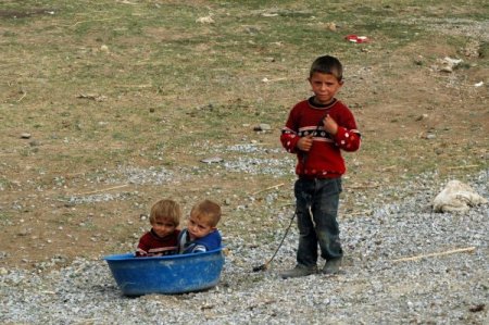 Göçer çocukları okula bir ay geç başlayacak