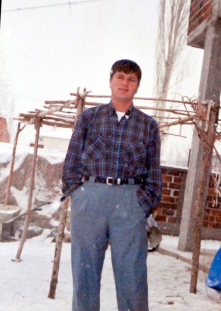 Göçük Altında Kalan İşçi Ve Teknisyenlerin Yakınları Ümitli Bekleyişlerini Sürdürüyor