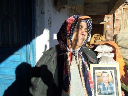 Göçük Altında Kalan Ruşen Demir Toprağa Verildi