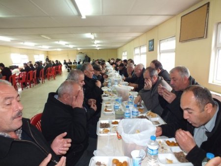 Göçükte ölen 11 işçi için mevlit okutuldu