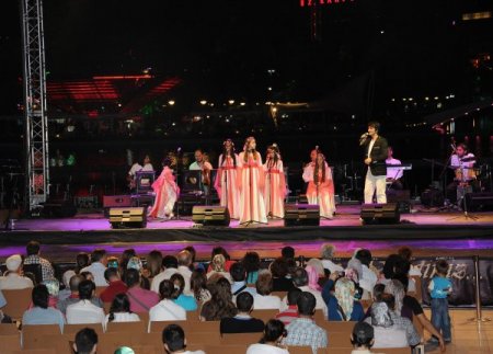 Gökçek, Gençlik Parkı'ndaki Ramazan Stantlarını Gezdi