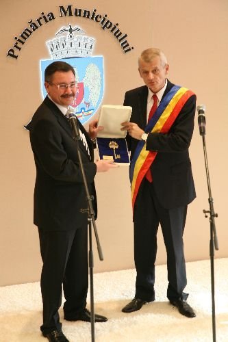 Gökçek'e Bükreş'in Anahtarı Verildi