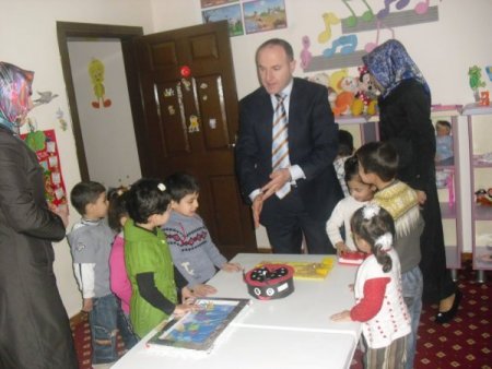 Gökkuşağı, 'Minik Eller'i Geleceğe Hazırlıyor