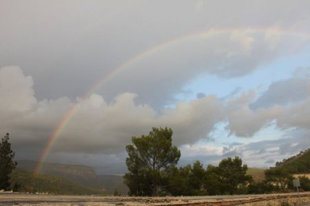 Gökkuşağının büyüleyici güzelliği görenleri hayran bıraktı
