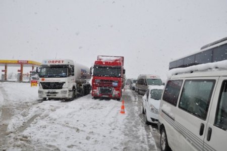 Göksun polisi trafik kontrolünü artırdı