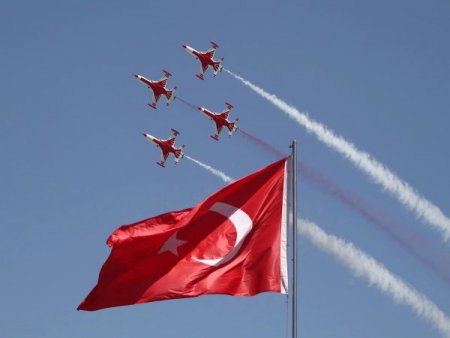 Gökyüzünü Renklendiren Türk Yıldızları, Konya'da Şov Yapacak