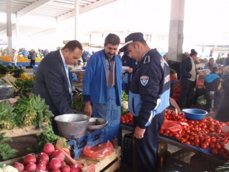 Gölbaşı pazarlarında teraziler kontrolden geçirildi