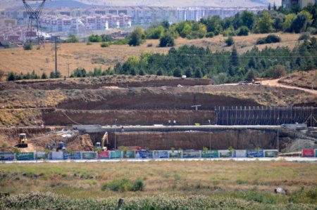 Gölbaşı'na 18 metrelik dev şelale yapılıyor