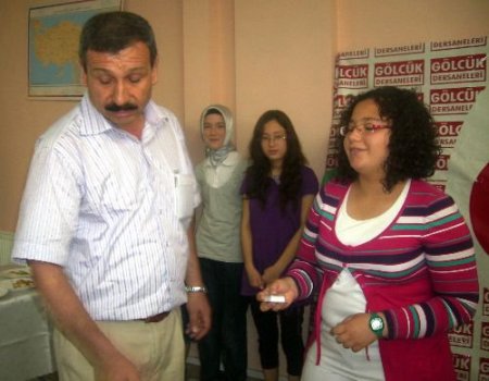 Gölcük Dershanesi Bucak'ta Sbs Birincisi Çıkardı