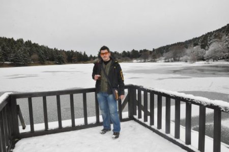 Gölcük dondu, manzarası ısıttı