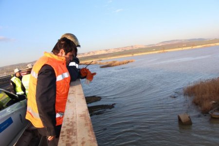 Göle düşen Suriyeli genci arama çalışmaları devam ediyor
