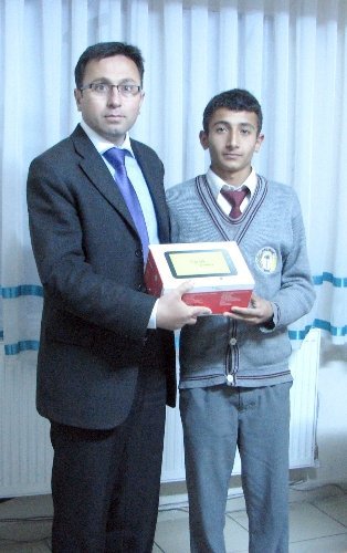 Göle FEM Dershanesi'nin 'Kutlu Doğum' sınav sonuçları açıklandı