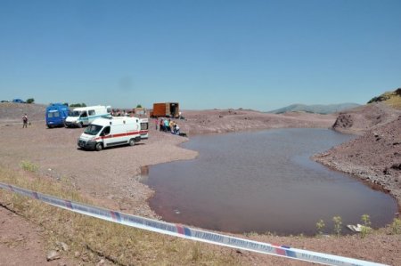 Gölete Giren 3 Çocuk Boğuldu