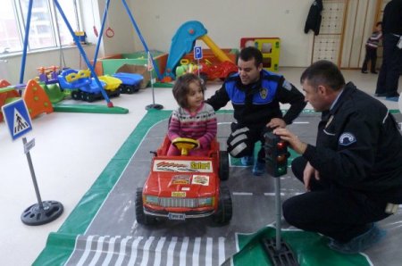 Goncalı minikler trafik eğitimi aldı