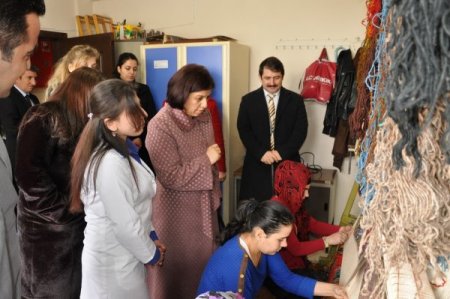 'Gönül Elçileri' Eruh’ta şehit ailelerini ziyaret etti