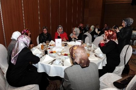 'Gönül Elçileri Projesi, muhtaç insanlara el uzatılan büyük kardeşlik hamlesi'