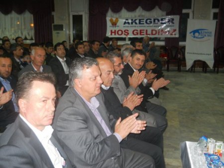 Gönül köprüsü kuranlar Akyazı'da buluştu