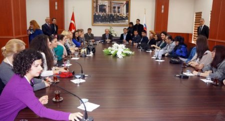 Gönüllü gençler, Erzurum'da buluştu