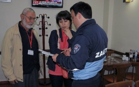 Gönüllü zabıtalar iş başında