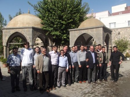 Gönüllüler, bayramlarını kardeş şehir Cizre’de geçirdi