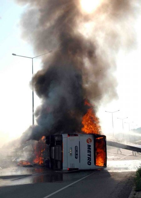 Görele’deki Otobüs Kazasında Ölen 9 Kişinin Ölüm Nedeni 10 Numara Yağ