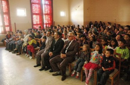 Göremeli Çocuklar Tiyatro İle Buluştu