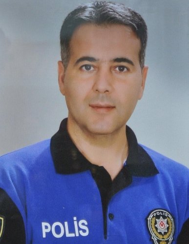 Görevde iken trafik kazasında vefat eden polis memuru defnedildi