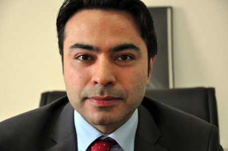 Görevi başındaki doktorlara sözlü hakarete hapis cezası