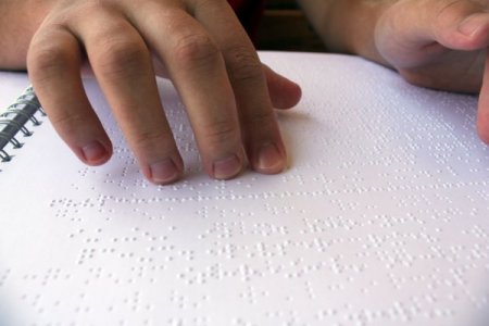 Görme Engelliler Gönül Gözüyle Kur'an-ı Kerim'i Okumayı Öğrendi