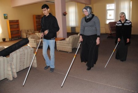Görme engellilere yönelik, Braille alfabesi kursu başladı
