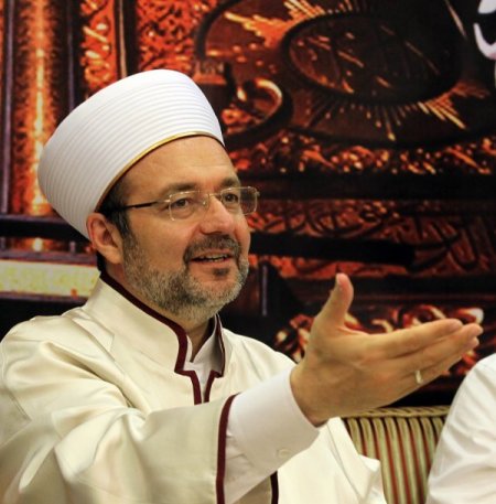 Görmez: Dağlarda, tepelerde hilali gözeterek takvim birliğini sağlayamayız